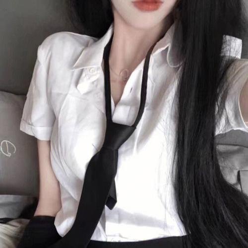 绿色椅子